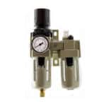 Prekidač za kompresor zraka, filter, regulator i manometar za optimizaciju radnih pritisaka.