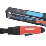 Alat za zrak, bušilica sa kućištem od gume i dugmetom za kontrolu snage, za profesionalnu upotrebu.