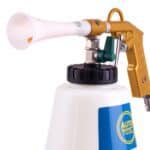 Vakuumski sprej za automobil, brzo i lako čišćenje karoserije i prostora ispod haube.