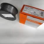 Gumena crijeva za pneumatske alate i slike spojki za kompresore.