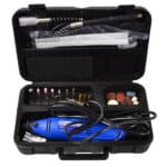 Set za brušenje i sečenje metala s kompresorskim alatom, razni nastavci i dodatci.