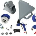 Razni dijelovi i pribor za air pistole, uključujući mlaznice, adaptore i rampe za zrak, za profesionalnu upotrebu.