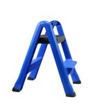 Robusta plastična ljestve za pristup i rad na visini.