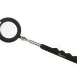 Magnetski lupa sa drškom za precizno čitanje i pregled radnih dijelova.