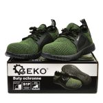 Visoke zaštitne radne čizme za sigurnost na radu, moderna zaštitna oprema.