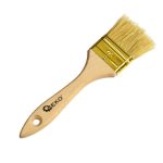 Alat za bojanje, četka za boju sa drškom i zlatnim metalnim spojem, za precizan i lako nanošenje boje na površine.