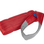 Bijela i crvena industrijska remena traka za namotavanje i sigurnosne fiksacije, stalne i izdržljive.